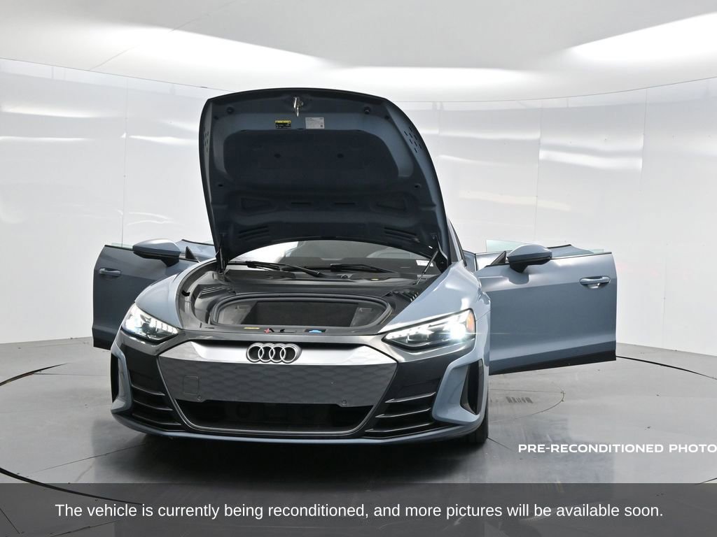 Used 2022 Audi e-tron GT Premium Plus image 45