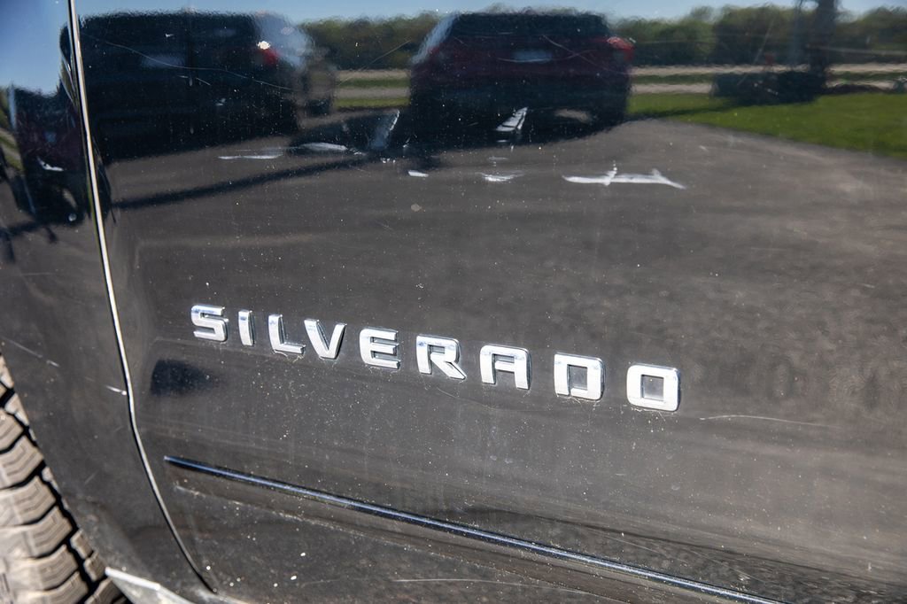Used 2017 Chevrolet Silverado 1500 LT w/ True North Edition image 6