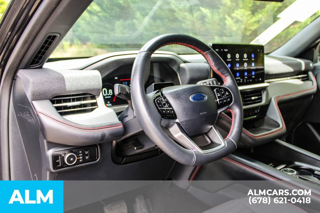 Used 2025 Ford Explorer ST-Line w/ ST-Line Street Pack AWD/4WD image 33