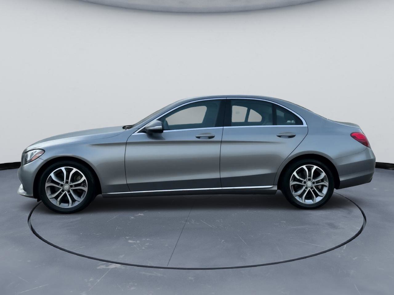 Used 2015 Mercedes-Benz C 300 Sedan image 8