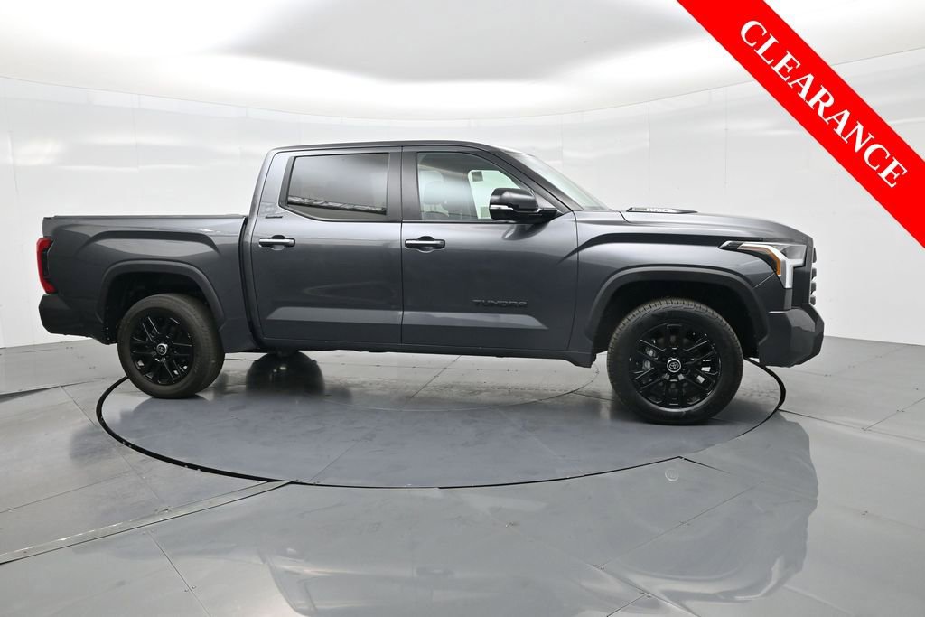 Used 2024 Toyota Tundra Limited image 5