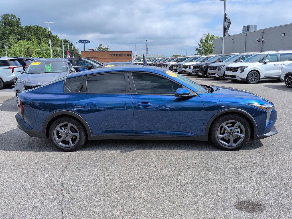 Used 2025 Kia K4 FWD image 2