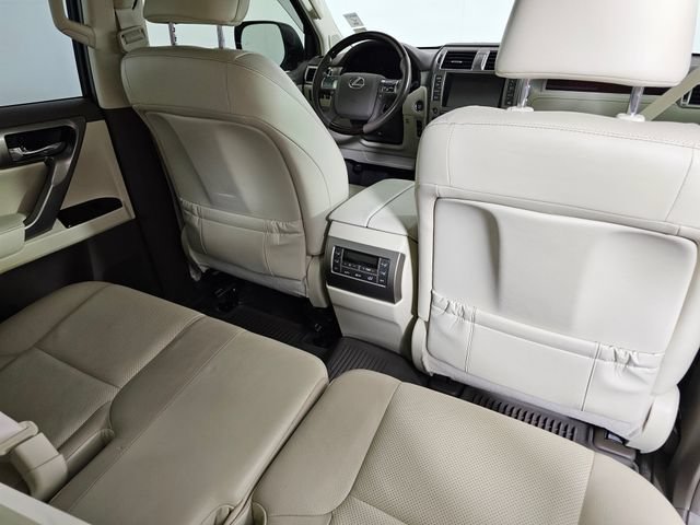 Used 2018 Lexus GX 460 Premium w/ Premium Package AWD/4WD image 15