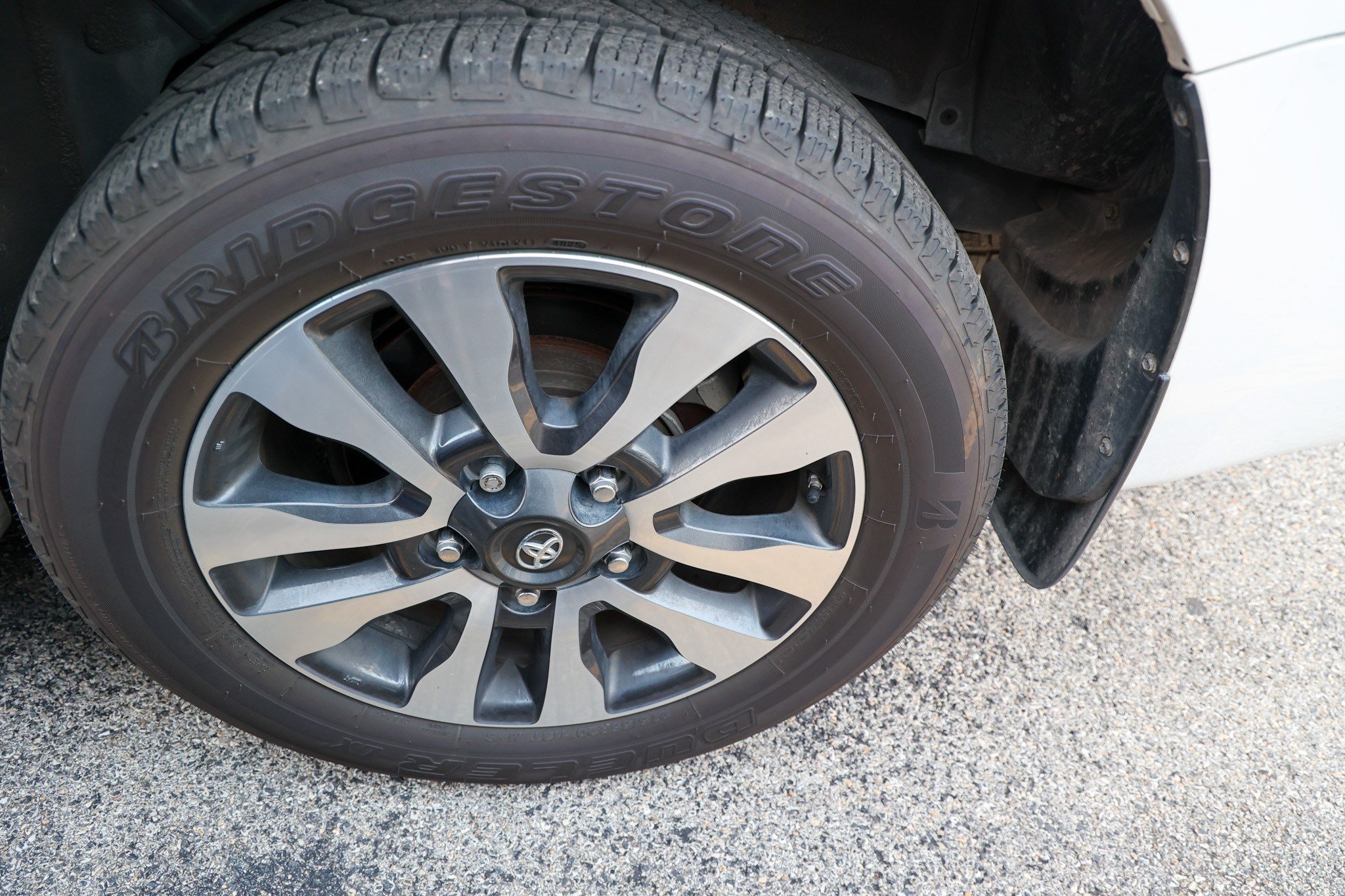 Used 2020 Toyota Sequoia Limited w/ Safety & Convenience Package AWD/4WD image 13