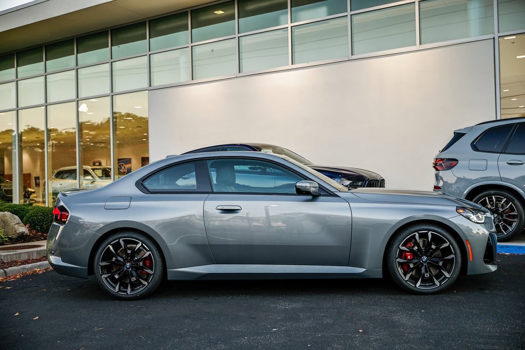 New 2026 BMW 230i Coupe w/ Premium Package image 4