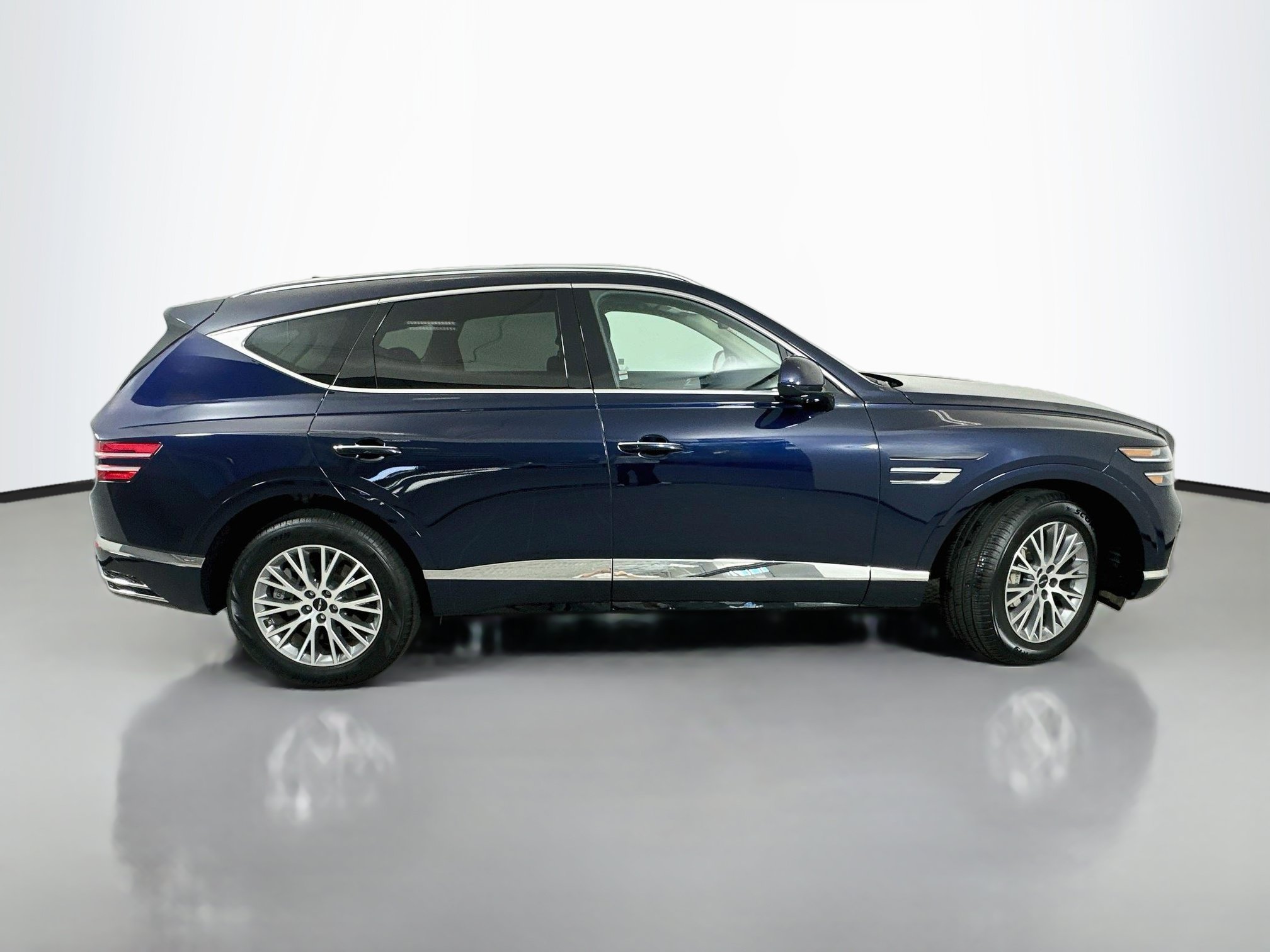 Used 2026 Genesis GV80 2.5T AWD/4WD image 8