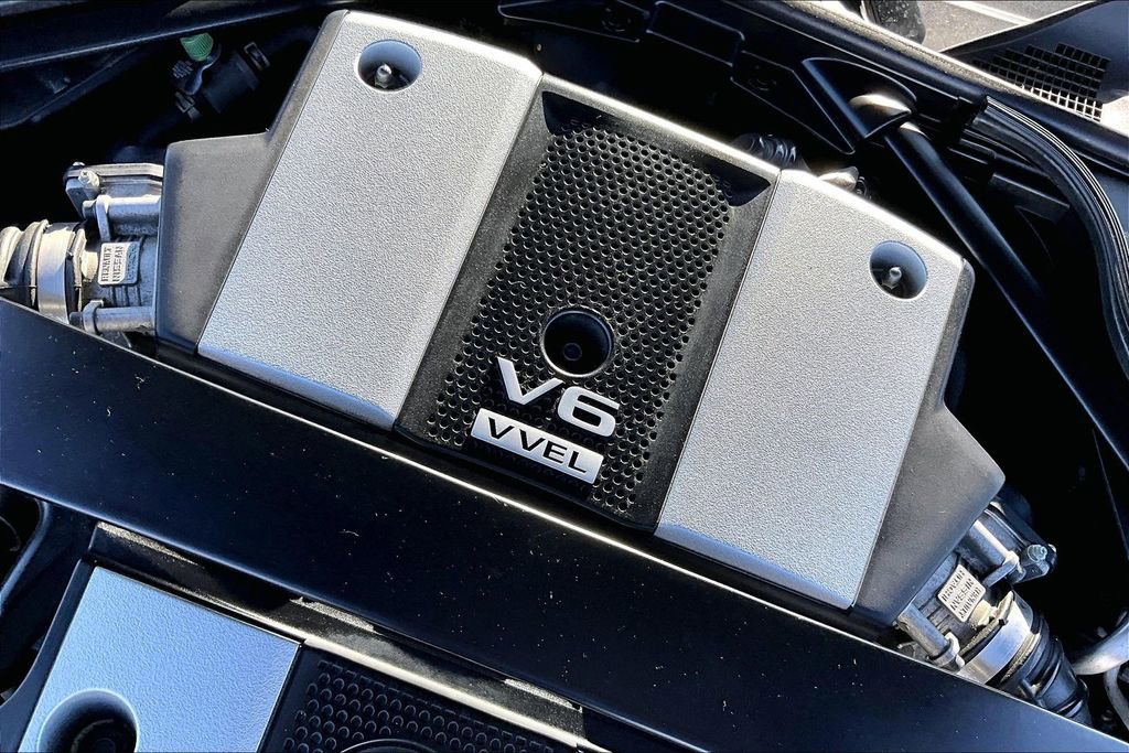 Used 2014 Nissan 370Z Touring image 30