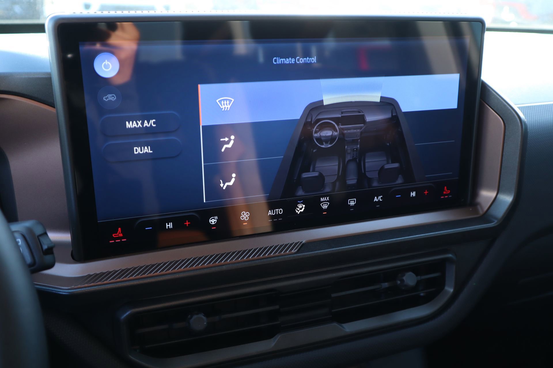 New 2026 Ford Bronco Sport Outer Banks w/ Outer Banks Tech Package+ image 8