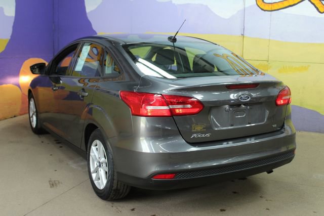 Used 2017 Ford Focus SE FWD image 5