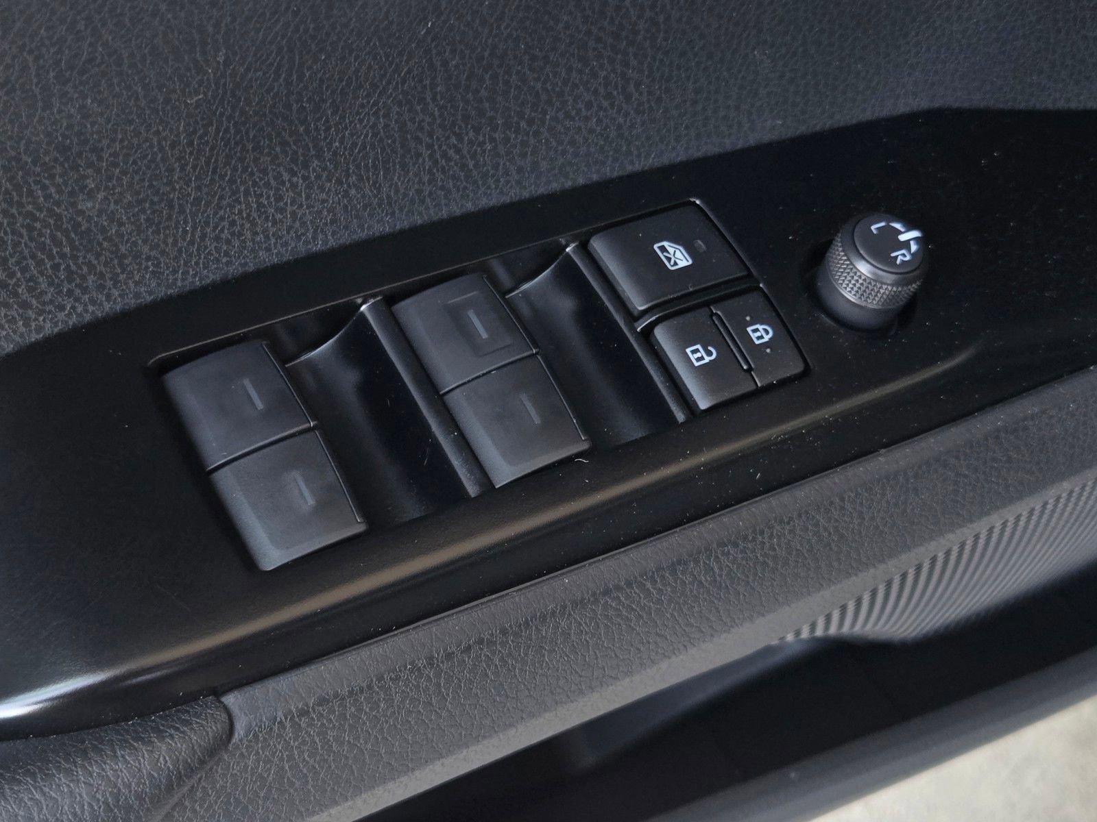 Certified 2026 Toyota Camry SE w/ Convenience Package FWD image 10