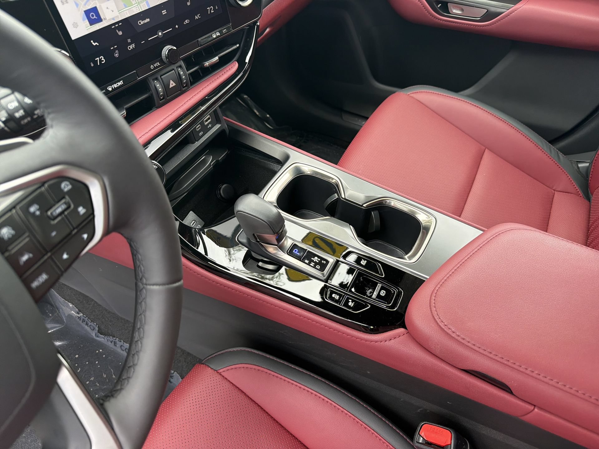 Used 2025 Lexus NX 350h AWD w/ Cold Area Package image 22