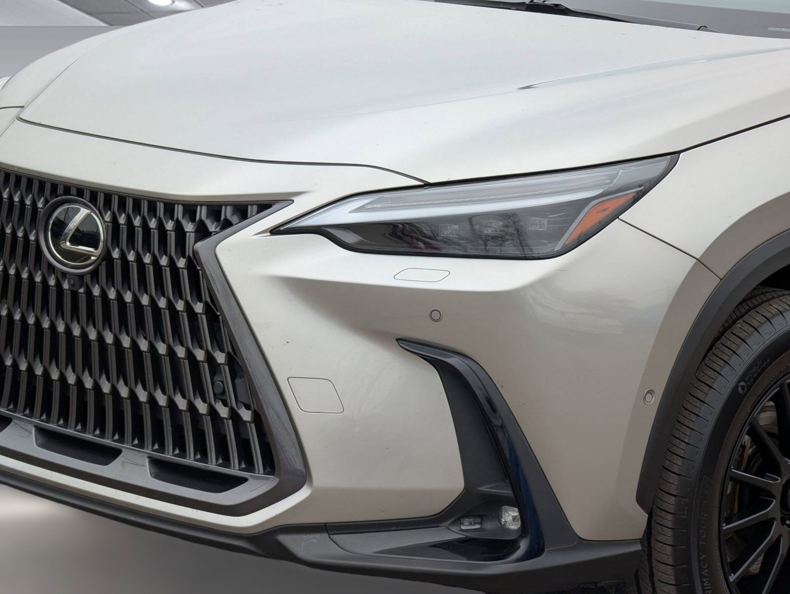 Used 2022 Lexus NX 350h AWD image 11