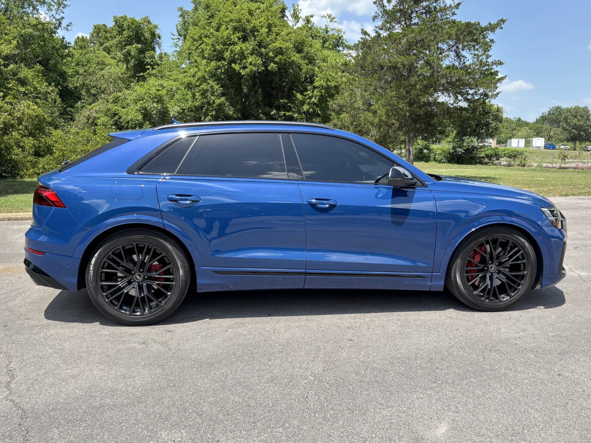 Used 2024 Audi SQ8 Prestige AWD/4WD image 8