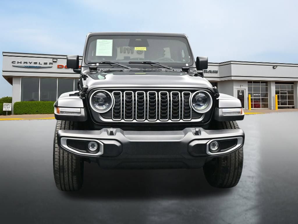 Used 2025 Jeep Wrangler Unlimited Sahara w/ Safety Group AWD/4WD image 8