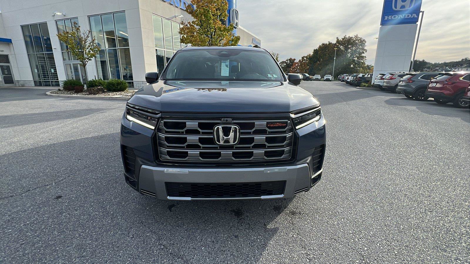 New 2026 Honda Pilot TrailSport image 9