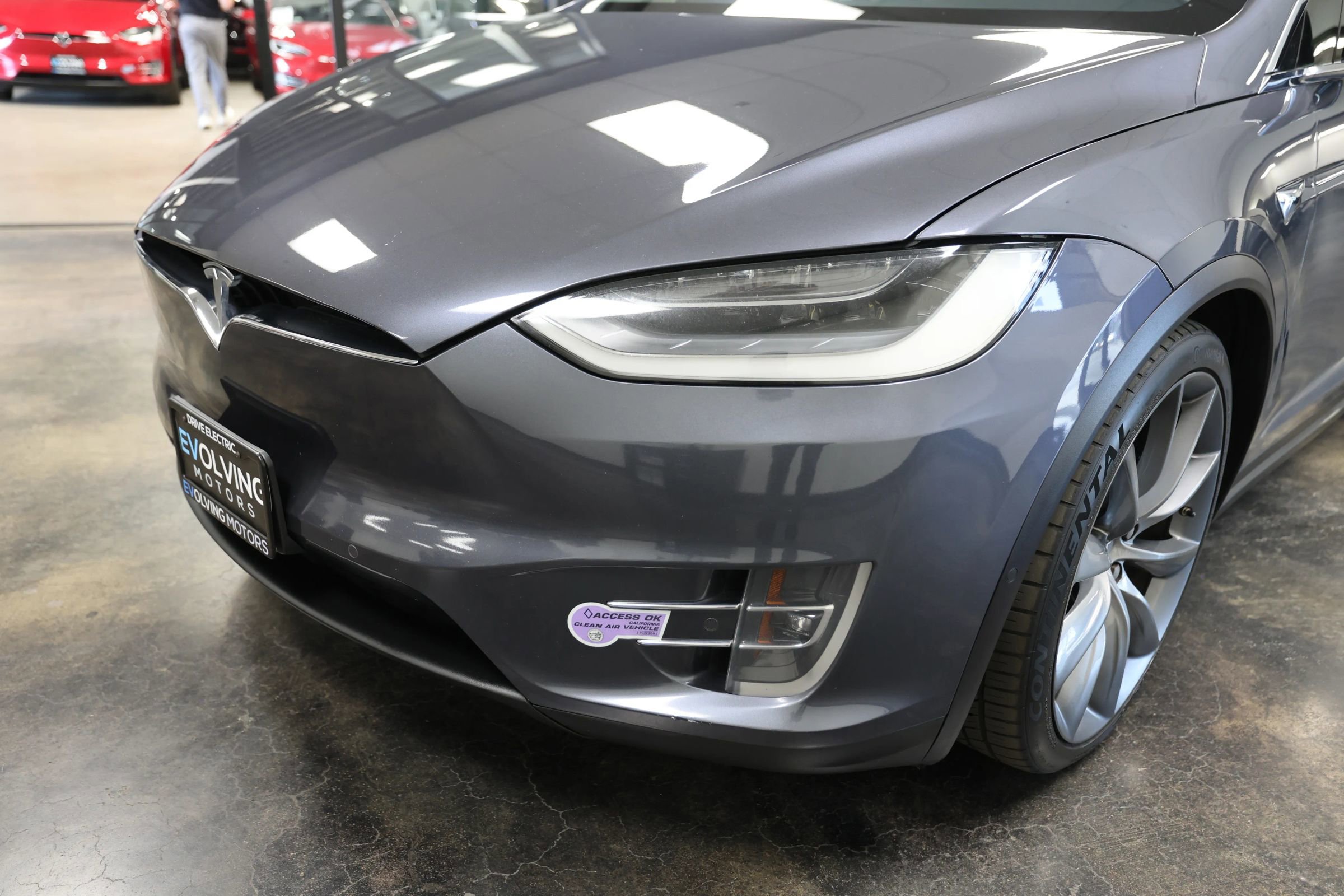 Used 2018 Tesla Model X 100D image 11