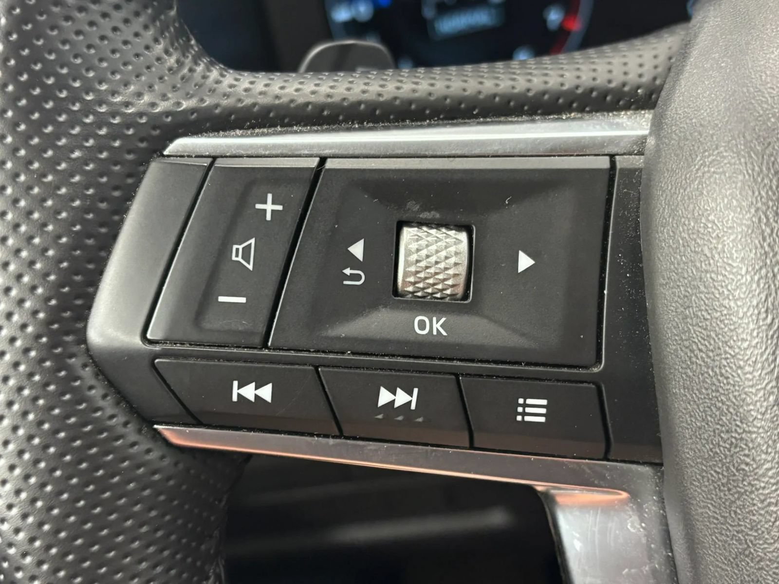 Used 2024 Mitsubishi Outlander SEL AWD/4WD image 48