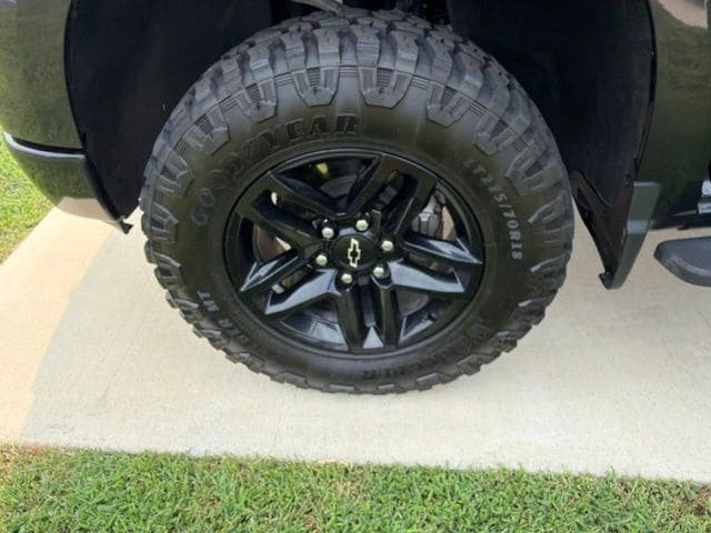 Used 2024 Chevrolet Silverado 1500 LT Trail Boss w/ Protection Package AWD/4WD image 33