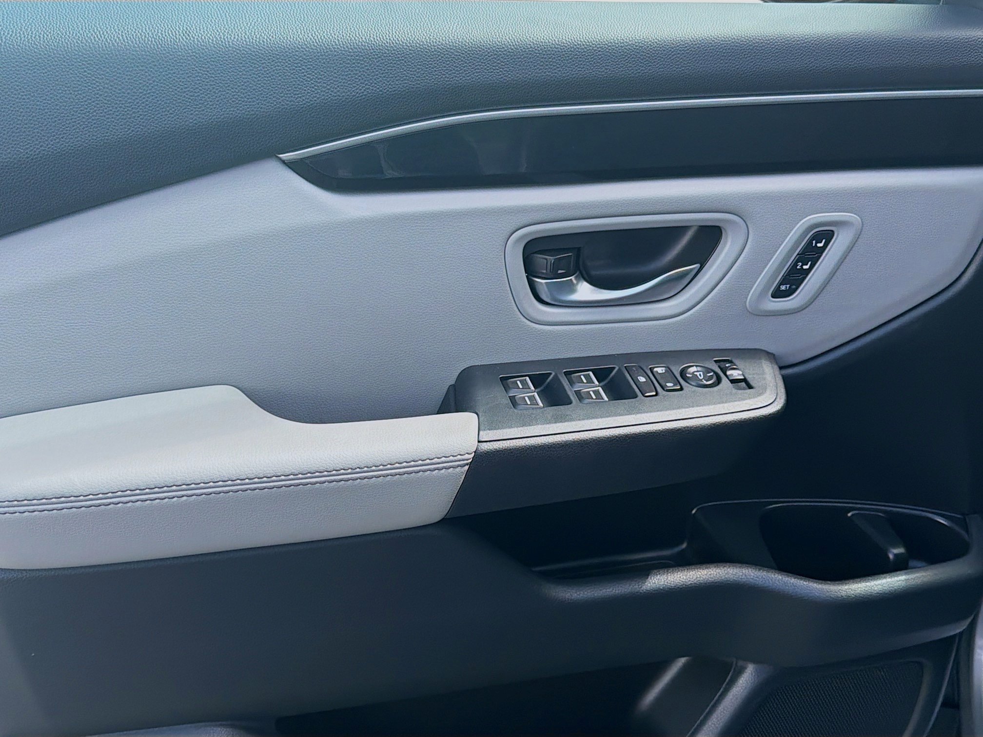 Certified 2025 Honda Pilot EX-L image 16
