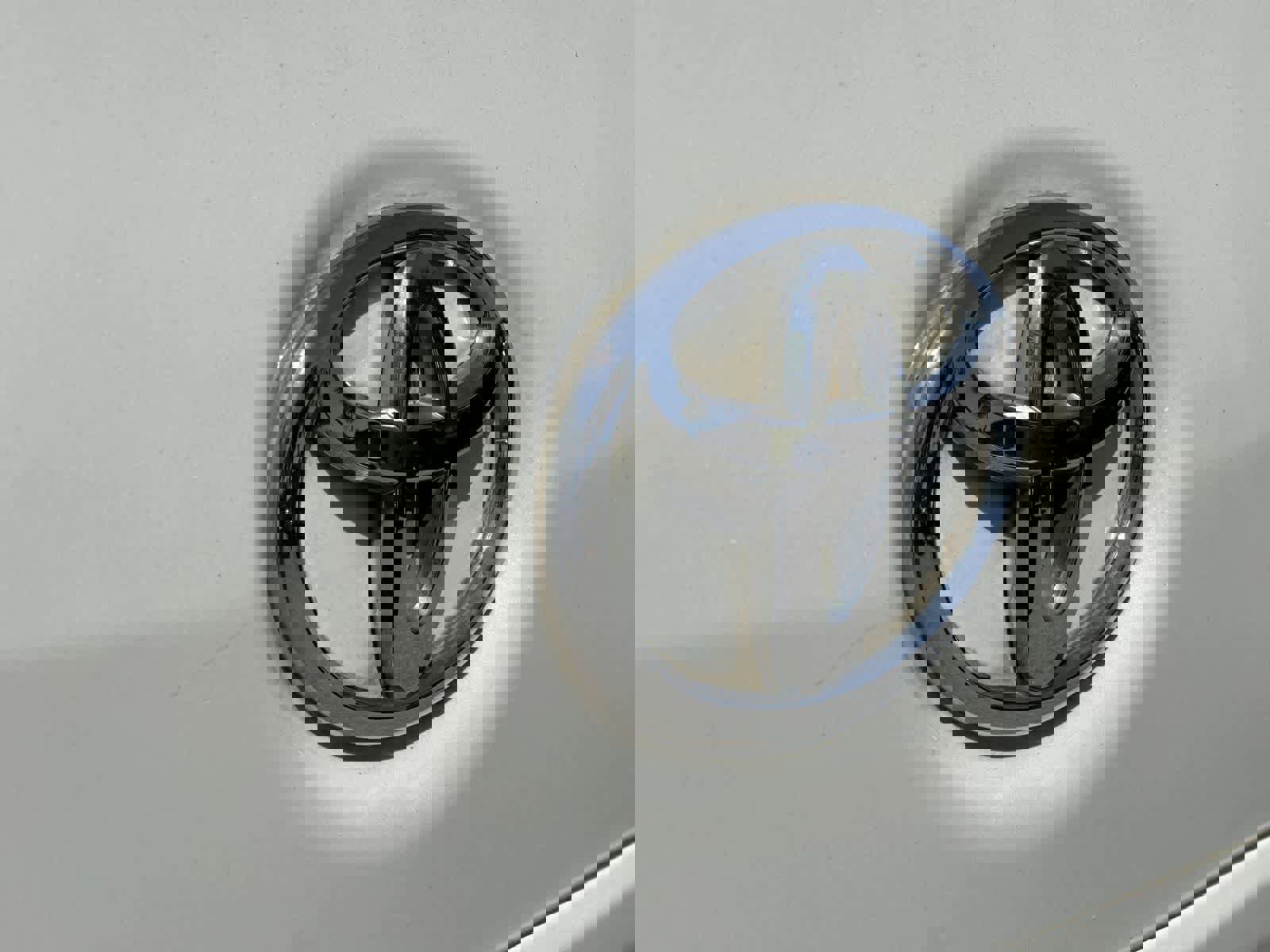 Used 2015 Toyota Sienna XLE image 10