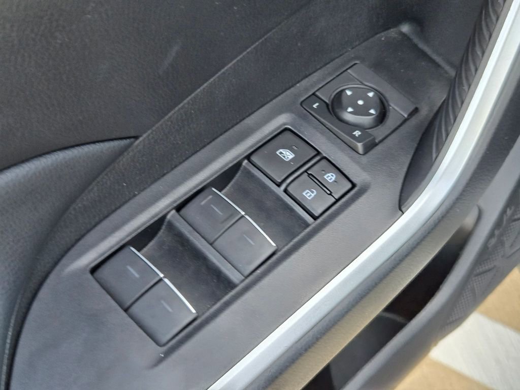 Used 2024 Toyota RAV4 XLE w/ Convenience Package image 12
