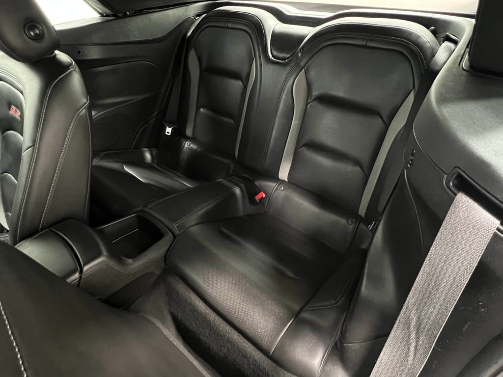 Used 2020 Chevrolet Camaro SS image 32