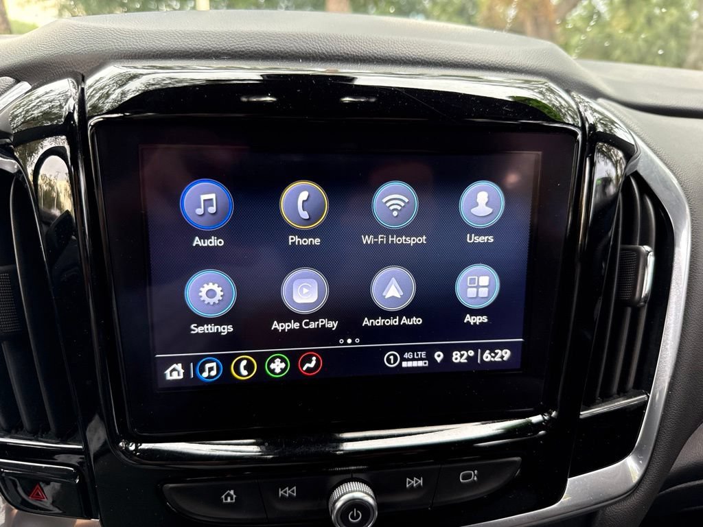 Used 2023 Chevrolet Traverse LT FWD image 36