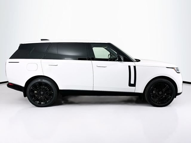 New 2025 Land Rover Range Rover Long Wheelbase SE AWD/4WD image 4
