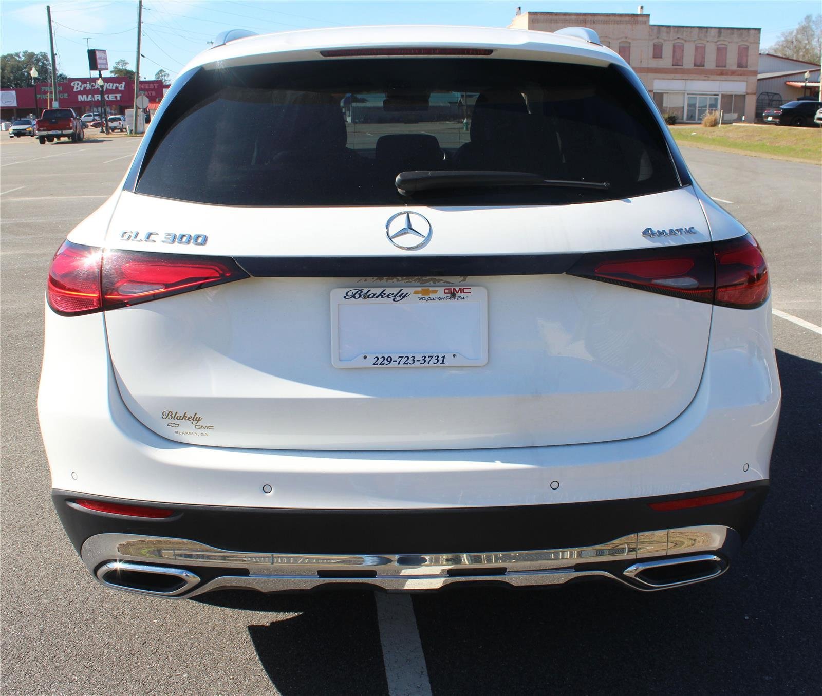 Used 2024 Mercedes-Benz GLC 300 4MATIC image 6