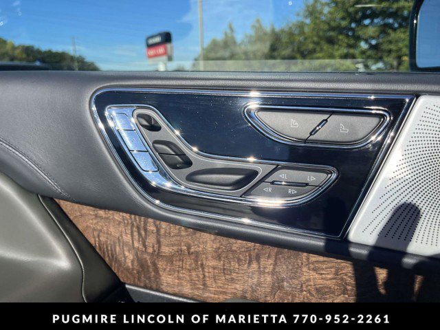 Used 2023 Lincoln Navigator Black Label AWD/4WD image 31