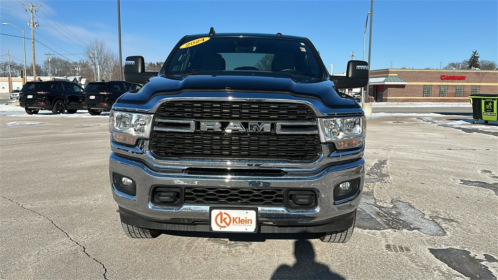 Used 2024 RAM 2500 Big Horn w/ Bed Utility Group image 2