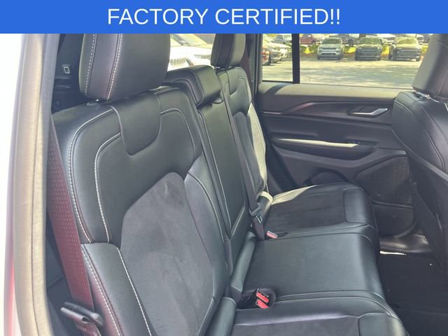 Certified 2024 Jeep Grand Cherokee Altitude image 34