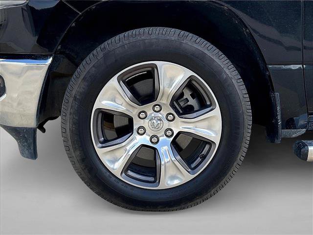 Used 2024 RAM 1500 Laramie AWD/4WD image 10