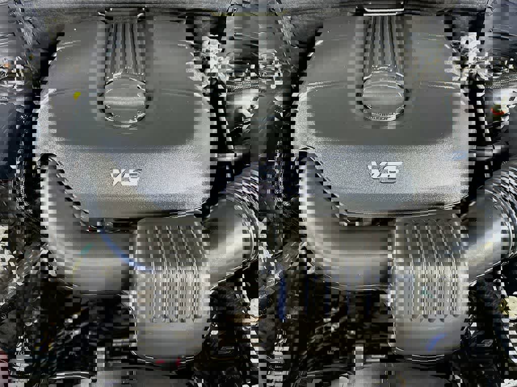 Used 2015 Jeep Grand Cherokee Laredo w/ Quick Order Package 23E image 9