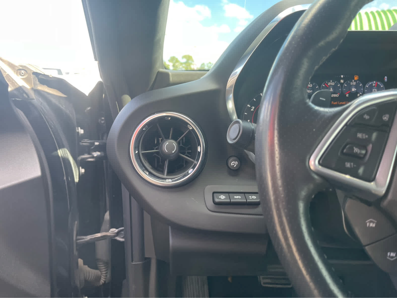 Used 2021 Chevrolet Camaro SS w/ Redline Edition RWD image 14