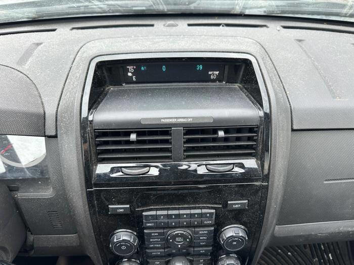 Used 2008 Ford Escape Limited AWD/4WD image 34