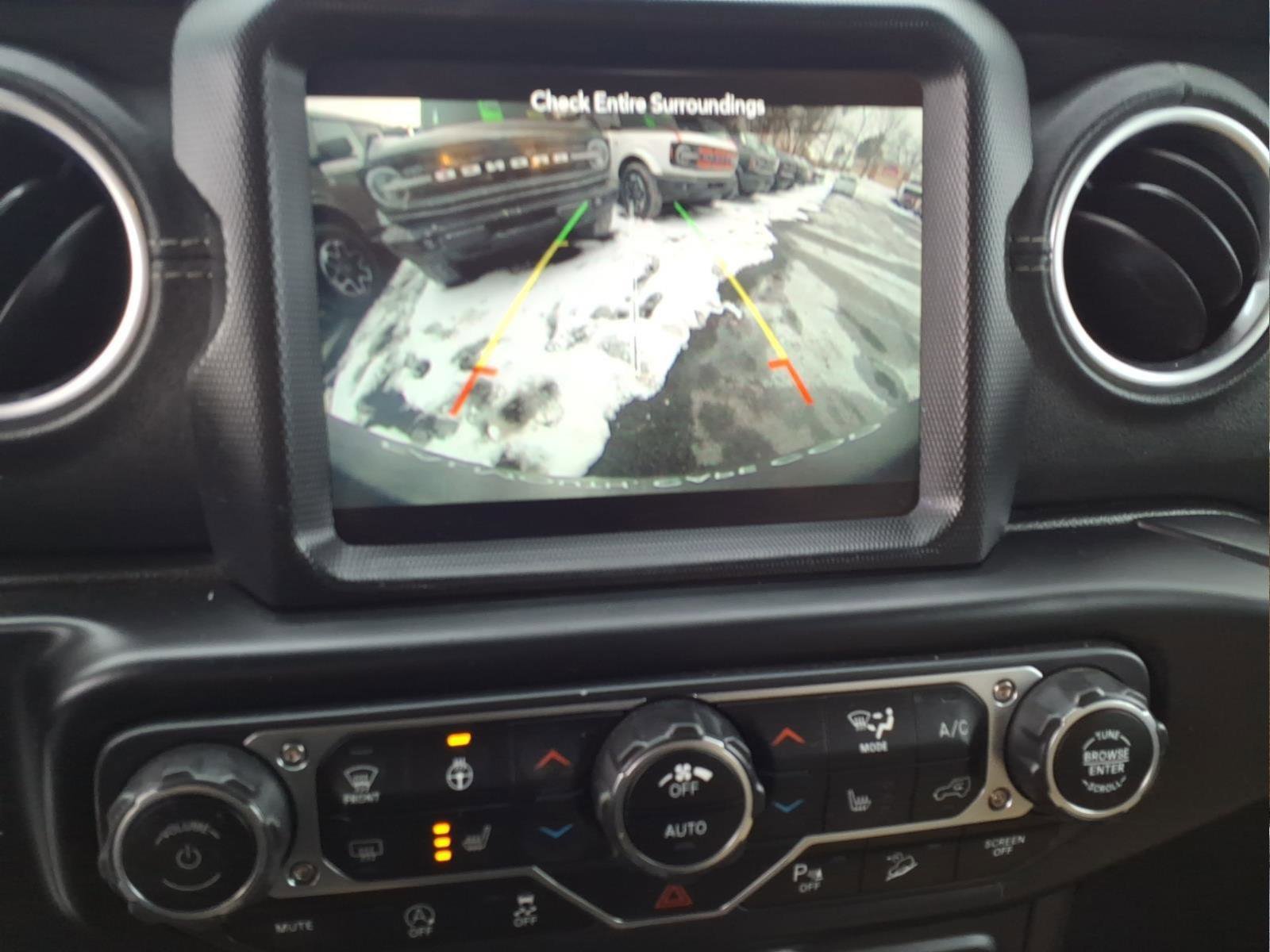 Used 2019 Jeep Wrangler Unlimited Sahara w/ Dual Top Group image 20