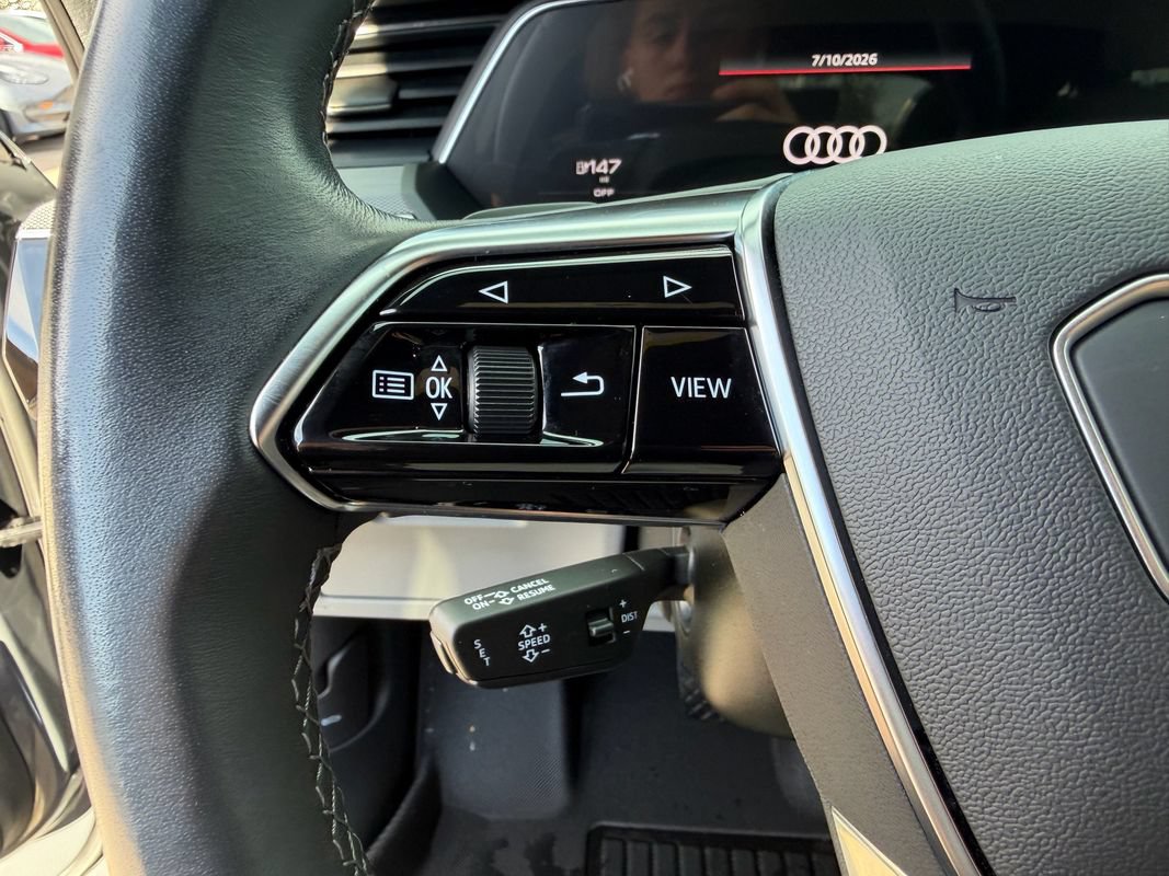 Used 2024 Audi Q8 e-tron Prestige AWD/4WD image 34