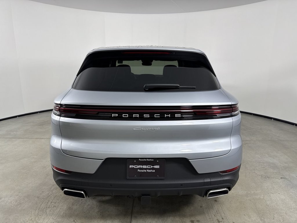 New 2026 Porsche Cayenne AWD/4WD image 6