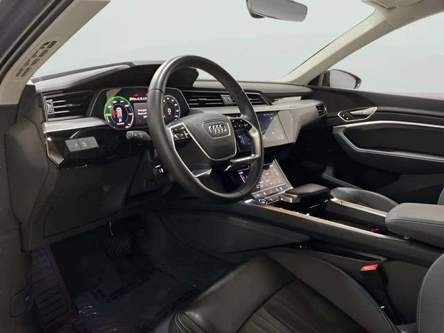 Used 2024 Audi Q8 e-tron Premium AWD/4WD image 19