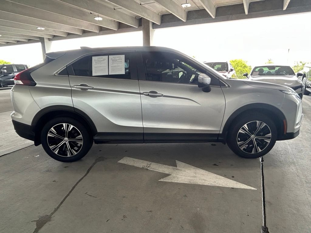 Used 2022 Mitsubishi Eclipse Cross SE FWD image 6
