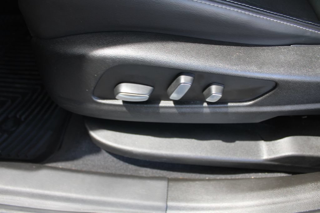 Used 2022 Cadillac XT6 Sport AWD/4WD image 26