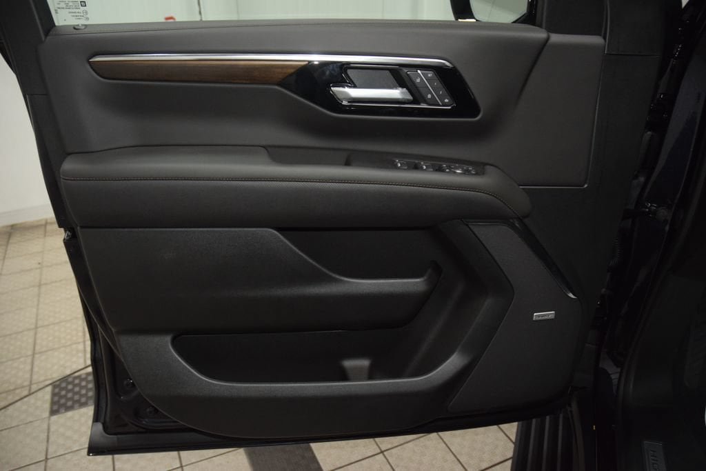 New 2026 Chevrolet Suburban High Country AWD/4WD image 48