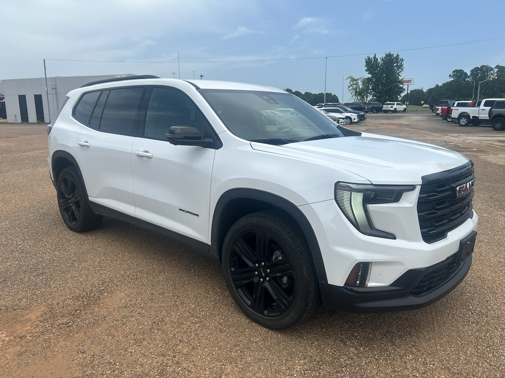 Used 2024 GMC Acadia Elevation w/ Black Edition FWD image 5