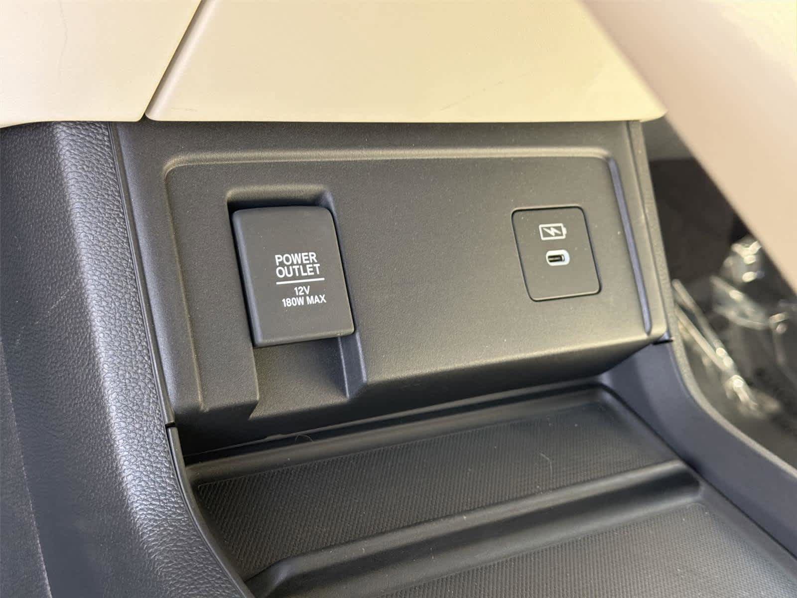 Certified 2025 Acura RDX SH-AWD w/ Technology Package image 37