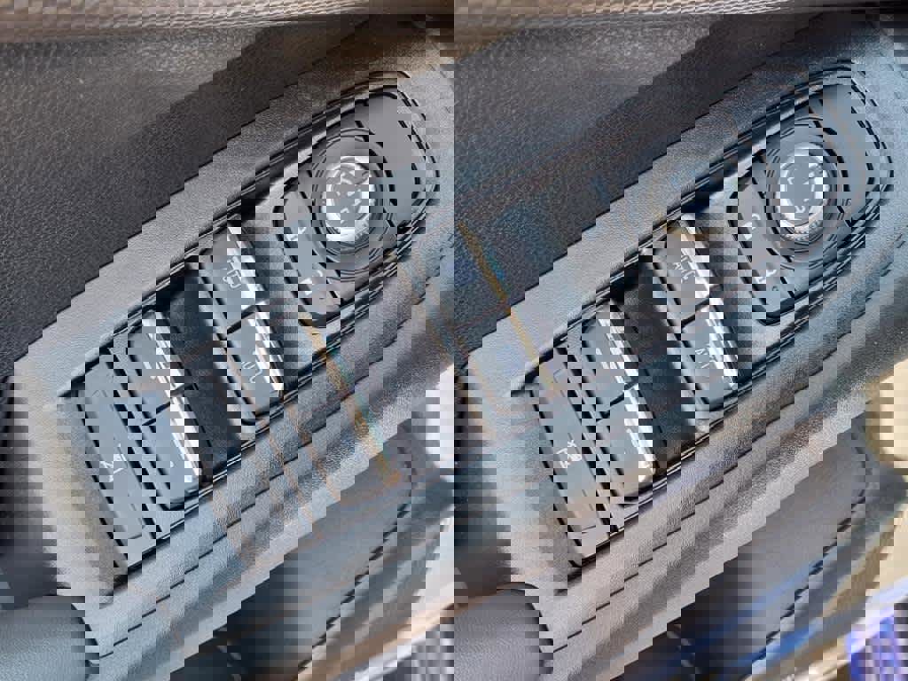 New 2025 Subaru Crosstrek 2.5i Limited w/ Popular Package #3A image 23