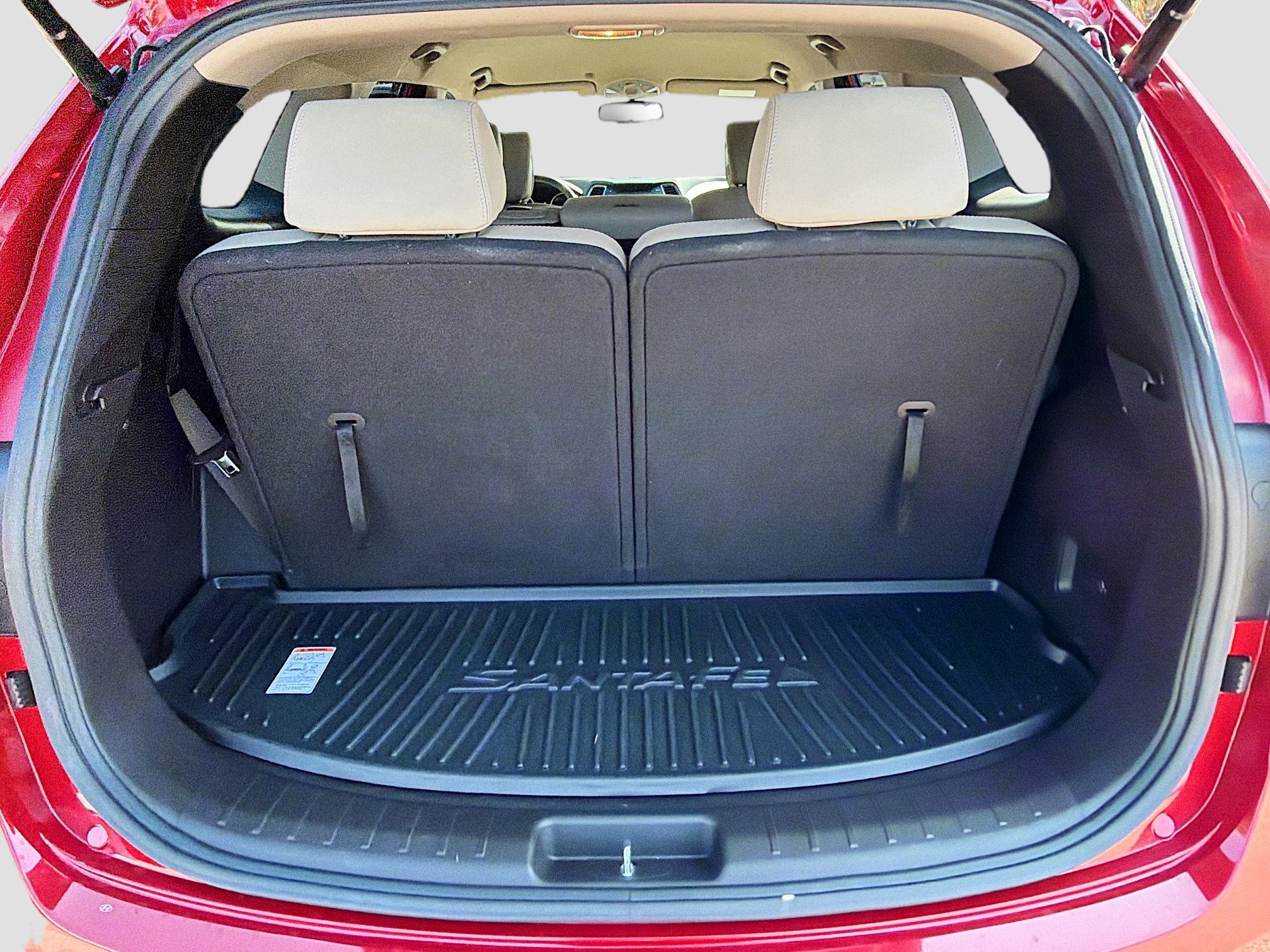 Used 2014 Hyundai Santa Fe GLS image 11