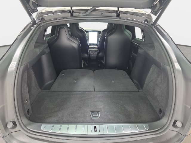 Used 2018 Tesla Model X AWD/4WD image 33