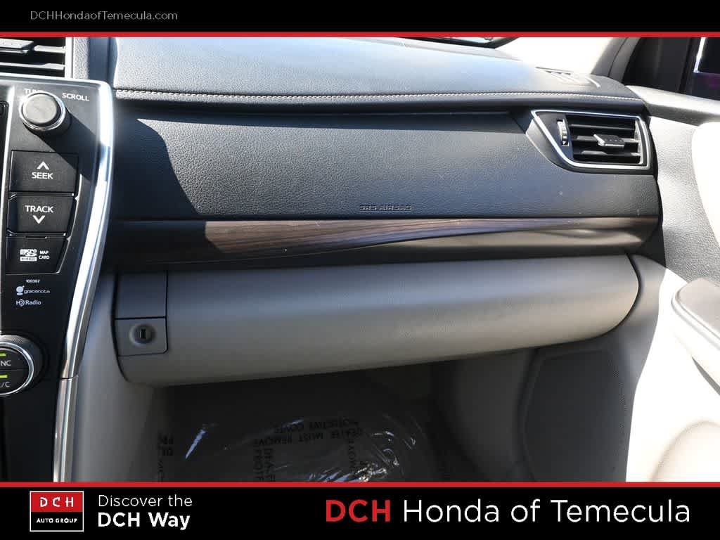 Used 2015 Toyota Camry XLE w/ Convenience Package FWD image 14