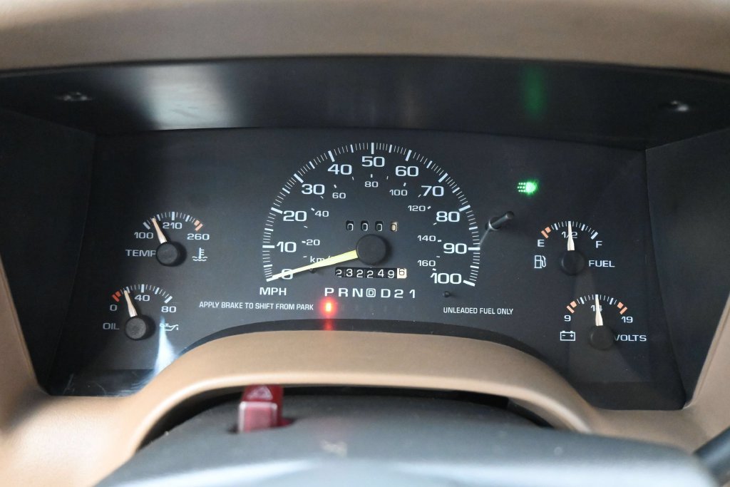 Used 1996 Chevrolet Blazer 2WD 4-Door image 5